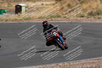 media/Apr-19-2025-AHRMA (Sat) [[3d98ca3309]]/Race/Group 8/Turn 4 part 2/